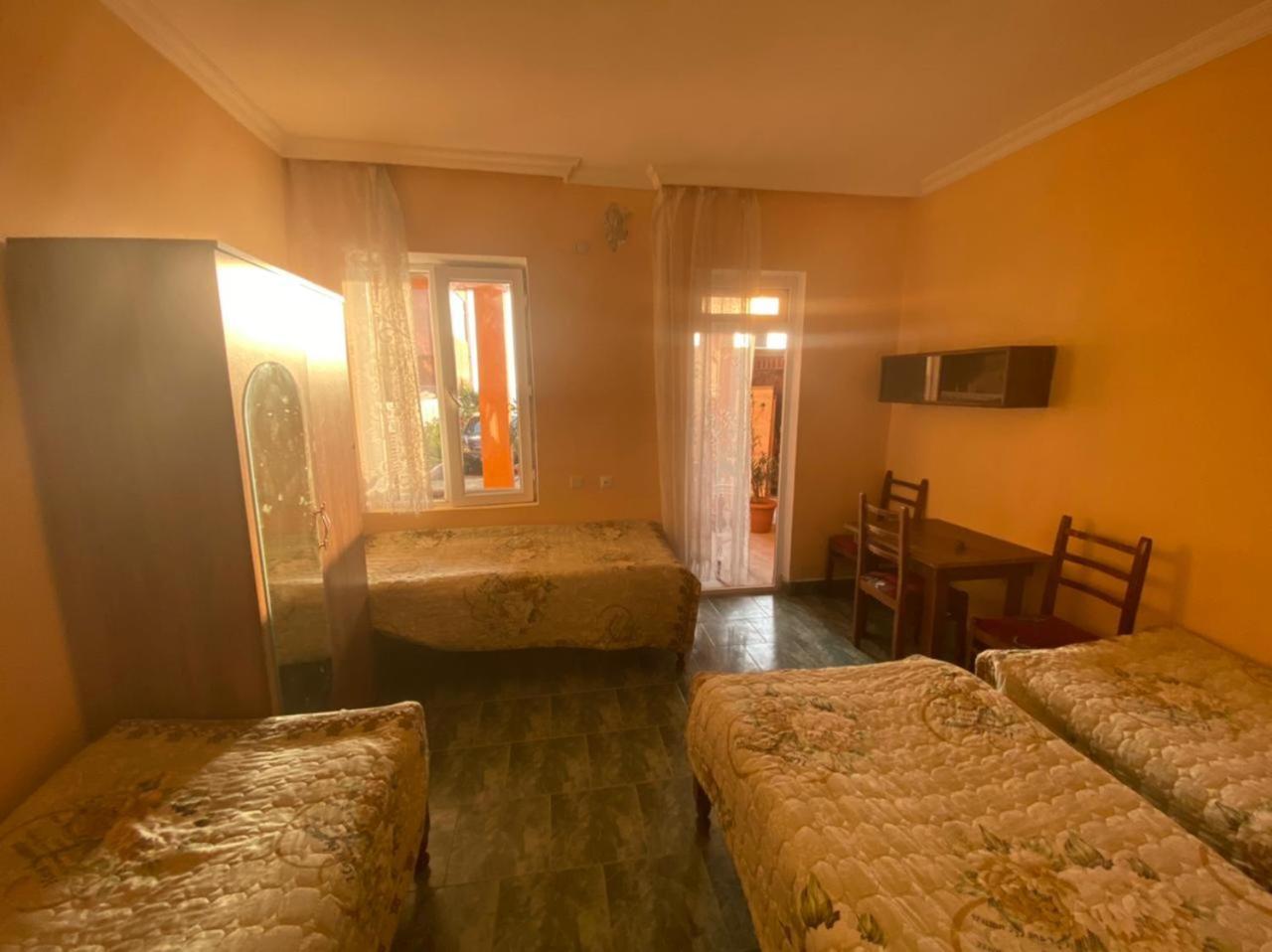 Guest House Orange Kobuleti Luaran gambar