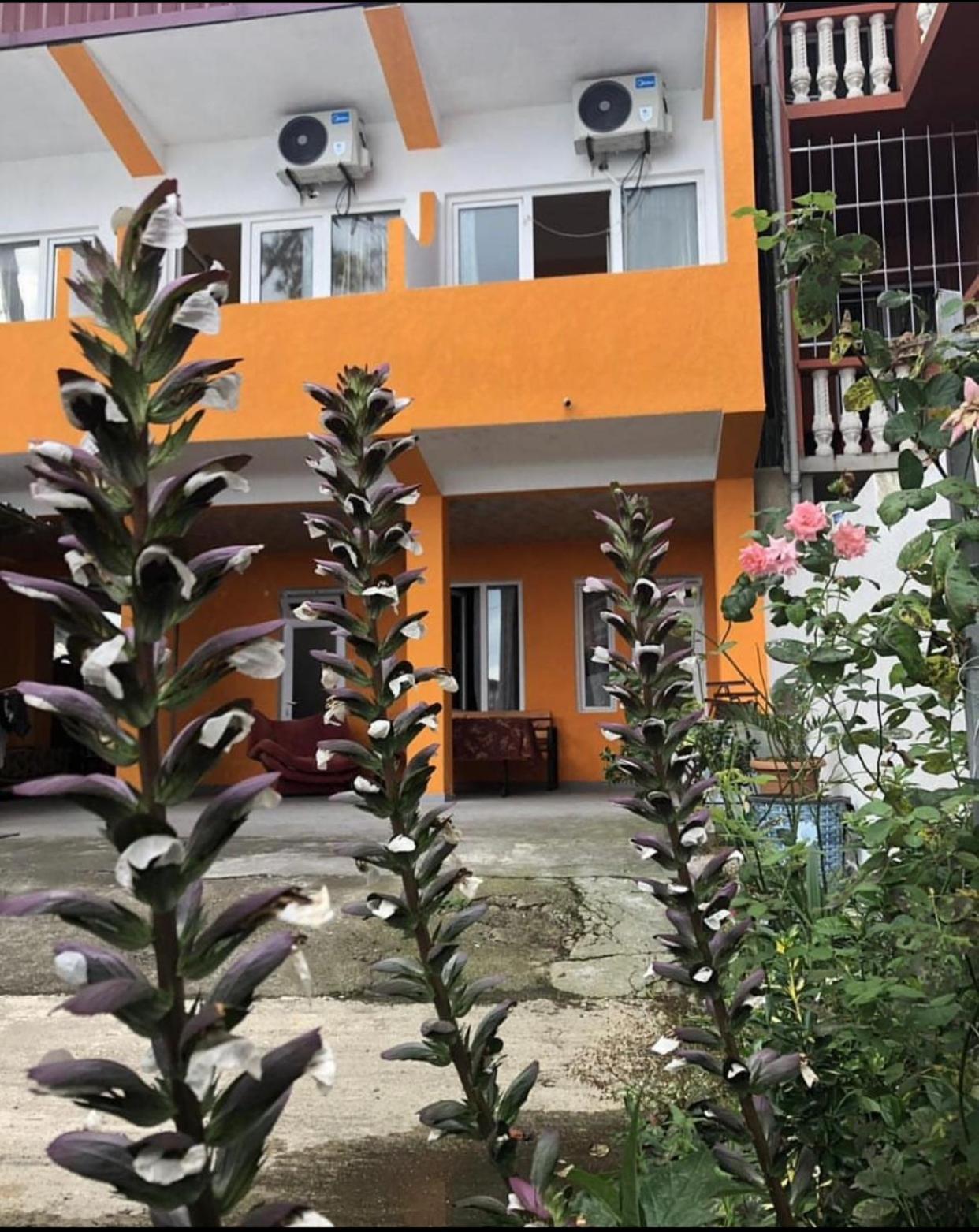 Guest House Orange Kobuleti Luaran gambar